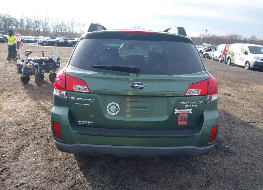 Photo 16 of 2010 Subaru Outback 2.5I LIMITED (VIN 4S4BRBKC1A3384173)