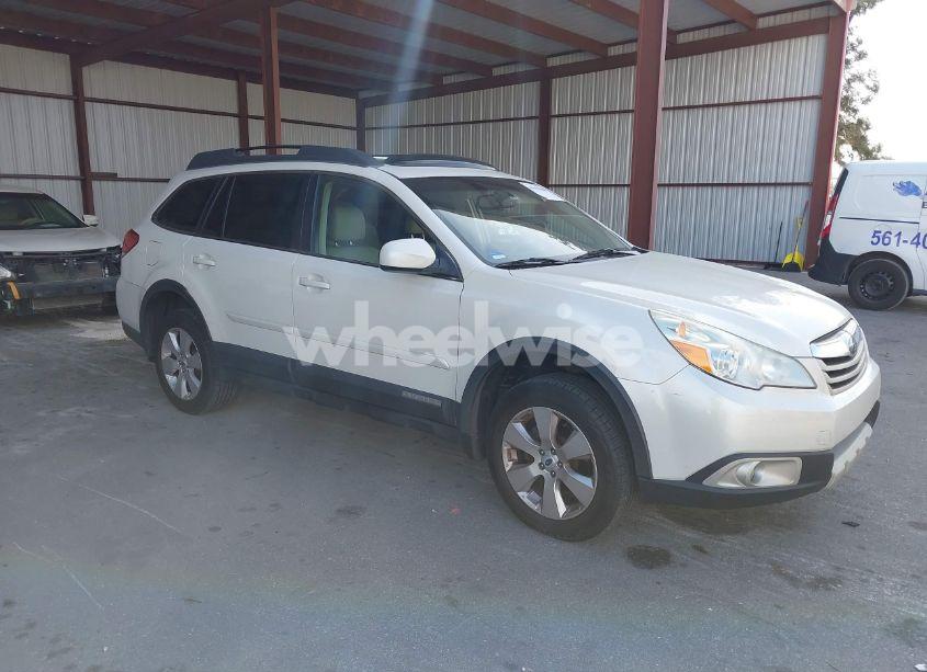 2012 Subaru Outback 2.5I LIMITED (VIN 4S4BRBKC1C3228380) main photo