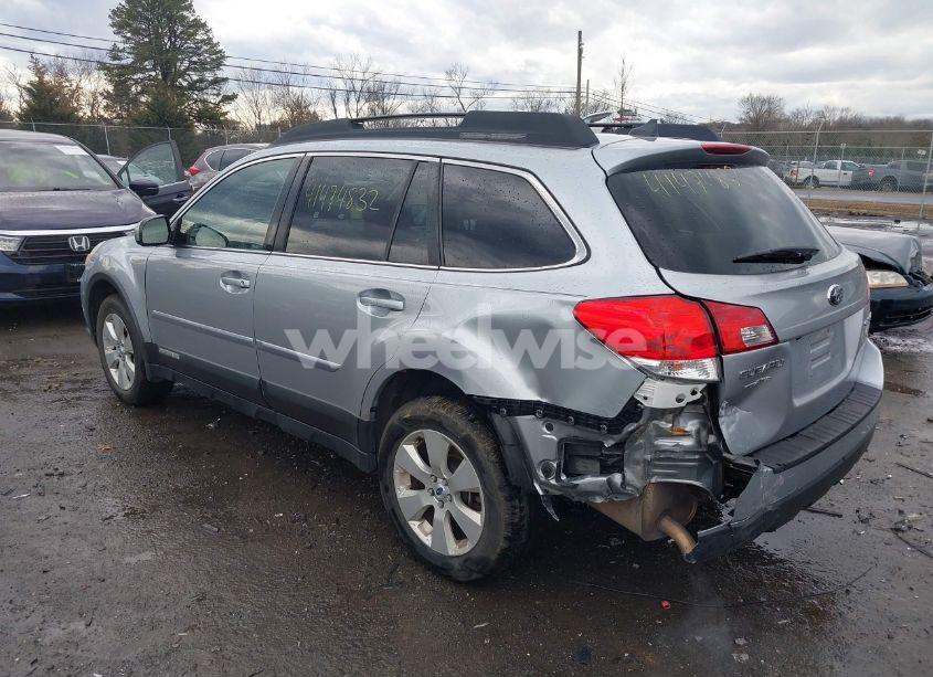 Photo 3 of 2012 Subaru Outback 2.5I LIMITED (VIN 4S4BRBKC1C3282178)