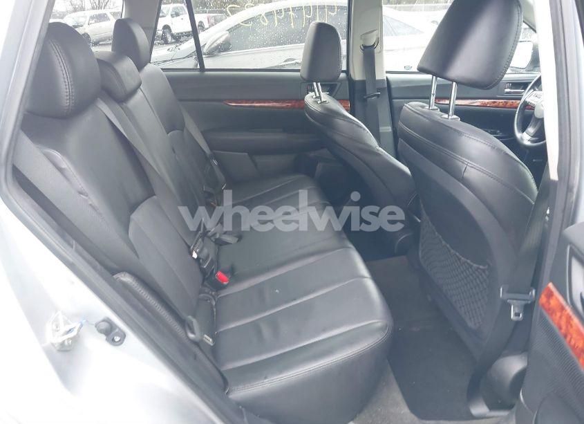 Photo 8 of 2012 Subaru Outback 2.5I LIMITED (VIN 4S4BRBKC1C3282178)