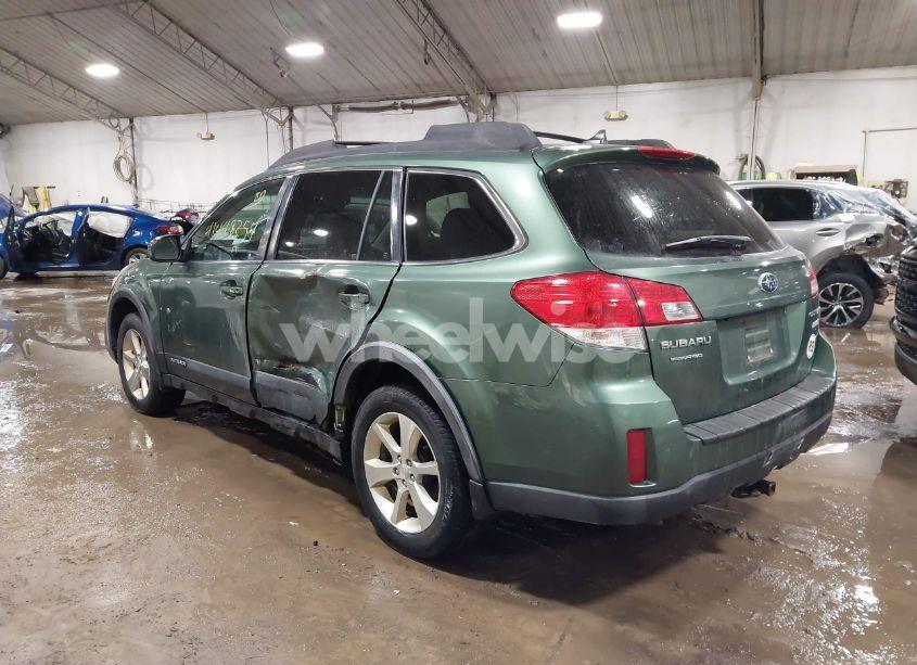 Photo 3 of 2013 Subaru Outback 2.5I LIMITED (VIN 4S4BRBKC1D3238103)