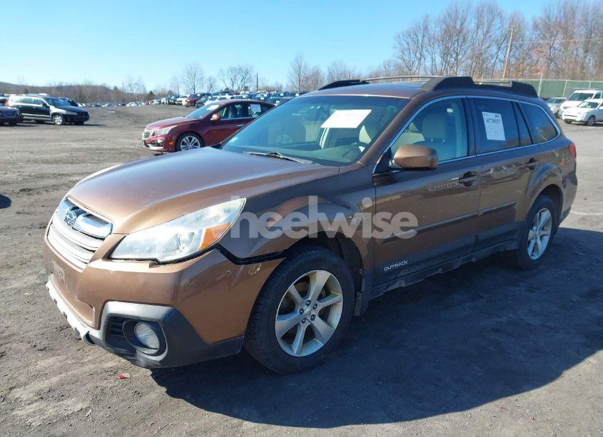 Photo 2 of 2013 Subaru Outback 2.5I LIMITED (VIN 4S4BRBKC1D3243043)