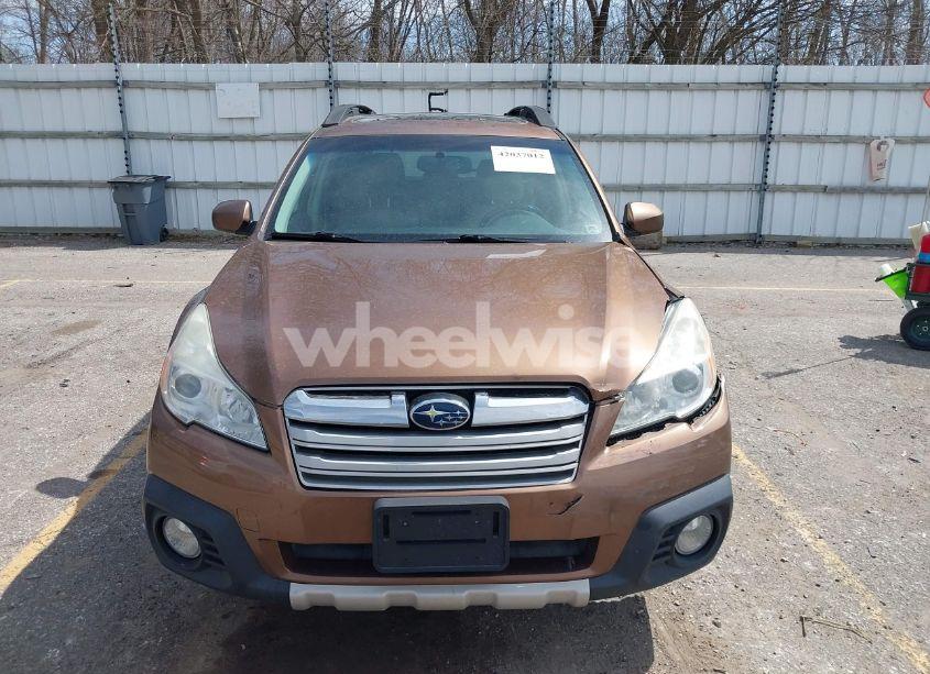 Photo 12 of 2013 Subaru Outback 2.5I LIMITED (VIN 4S4BRBKC1D3245102)