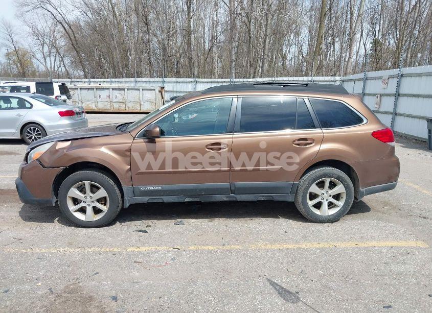 Photo 14 of 2013 Subaru Outback 2.5I LIMITED (VIN 4S4BRBKC1D3245102)