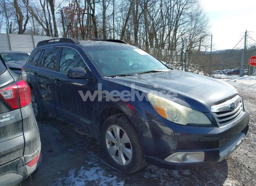 2010 Subaru Outback 2.5I LIMITED (VIN 4S4BRBKC2A3376244) main photo