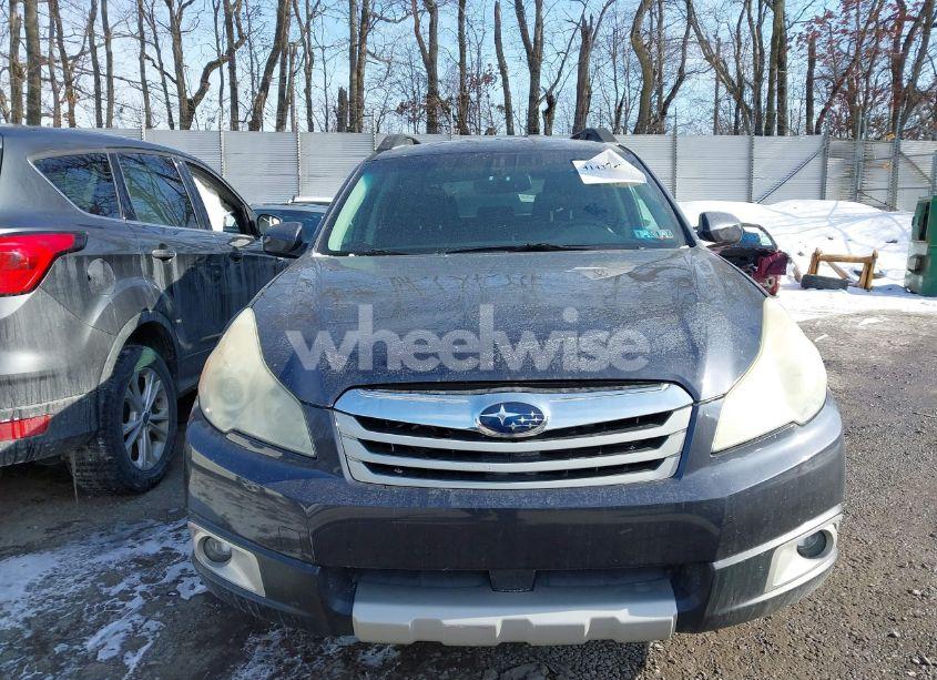 Photo 17 of 2010 Subaru Outback 2.5I LIMITED (VIN 4S4BRBKC2A3376244)