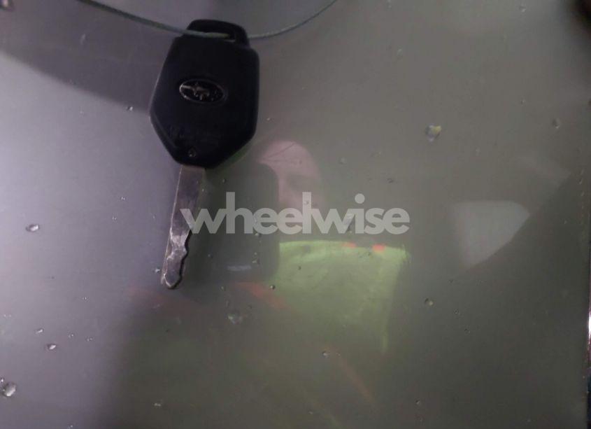 Photo 11 of 2010 Subaru Outback 2.5I LIMITED (VIN 4S4BRBKC2A3377409)