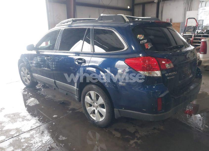 Photo 3 of 2010 Subaru Outback 2.5I LIMITED (VIN 4S4BRBKC2A3377409)