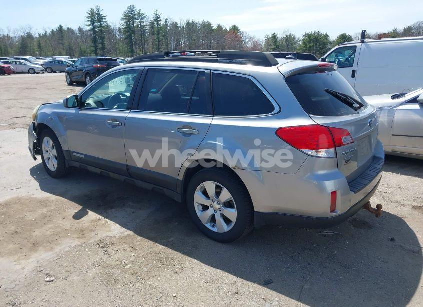 Photo 3 of 2011 Subaru Outback 2.5I LIMITED (VIN 4S4BRBKC2B3313873)