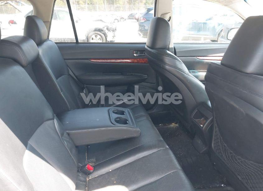 Photo 8 of 2011 Subaru Outback 2.5I LIMITED (VIN 4S4BRBKC2B3313873)