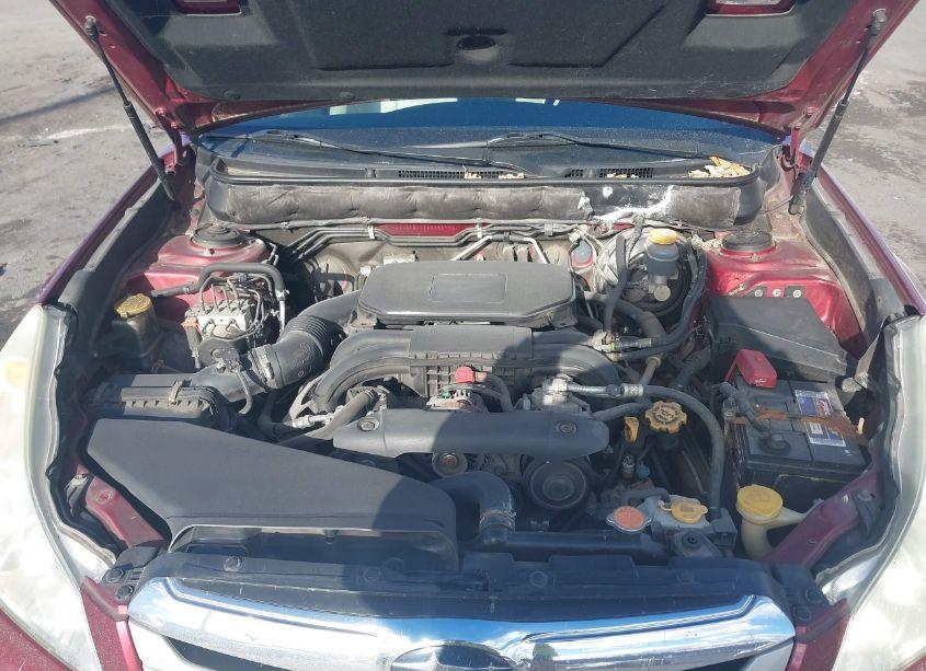 Photo 10 of 2011 Subaru Outback 2.5I LIMITED (VIN 4S4BRBKC2B3358778)