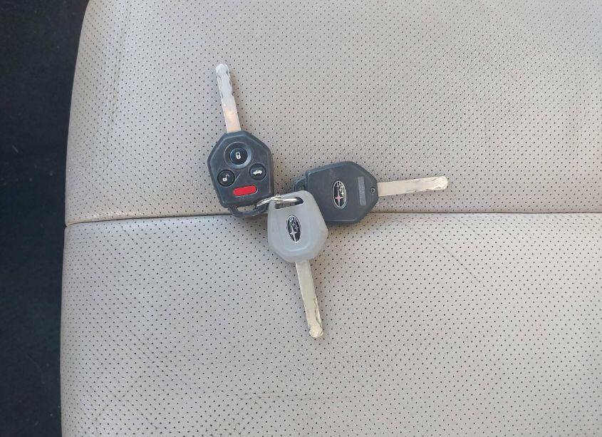 Photo 11 of 2011 Subaru Outback 2.5I LIMITED (VIN 4S4BRBKC2B3358778)