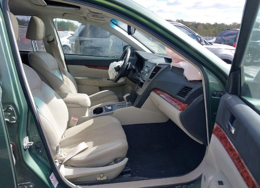 Photo 5 of 2011 Subaru Outback 2.5I LIMITED (VIN 4S4BRBKC2B3359297)