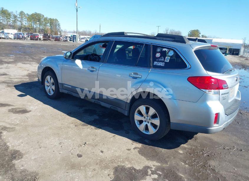 Photo 3 of 2012 Subaru Outback 2.5I LIMITED (VIN 4S4BRBKC2C3208929)