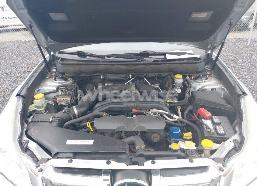 Photo 10 of 2013 Subaru Outback 2.5I LIMITED (VIN 4S4BRBKC2D3293708)