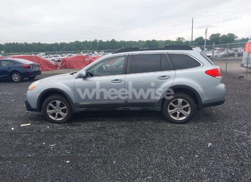 Photo 14 of 2013 Subaru Outback 2.5I LIMITED (VIN 4S4BRBKC2D3293708)