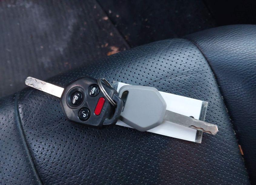 Photo 11 of 2011 Subaru Outback 2.5I LIMITED (VIN 4S4BRBKC3B3332755)