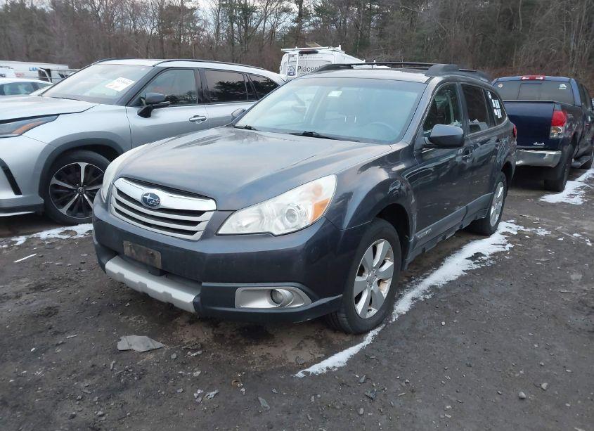 Photo 2 of 2011 Subaru Outback 2.5I LIMITED (VIN 4S4BRBKC3B3332755)
