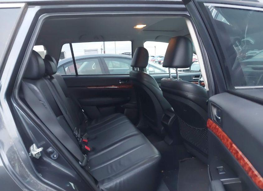 Photo 8 of 2011 Subaru Outback 2.5I LIMITED (VIN 4S4BRBKC3B3332755)