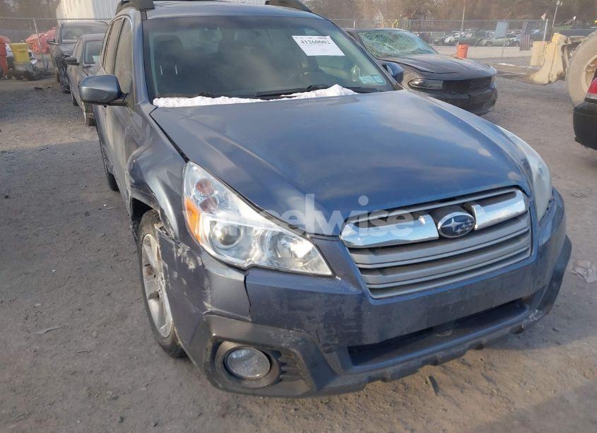 Photo 6 of 2013 Subaru Outback 2.5I LIMITED (VIN 4S4BRBKC3D3218757)