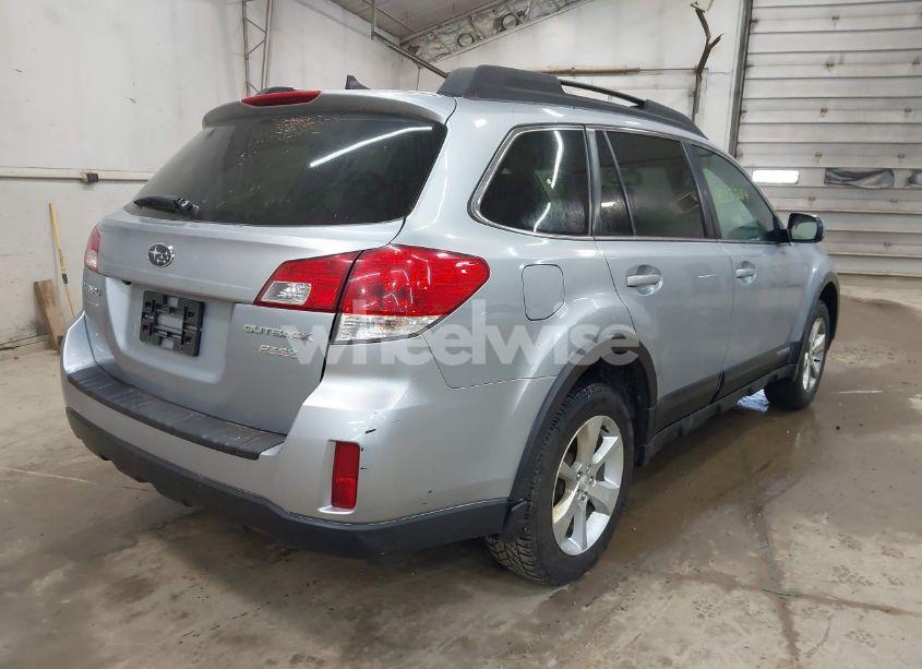 Photo 4 of 2013 Subaru Outback 2.5I LIMITED (VIN 4S4BRBKC3D3321161)