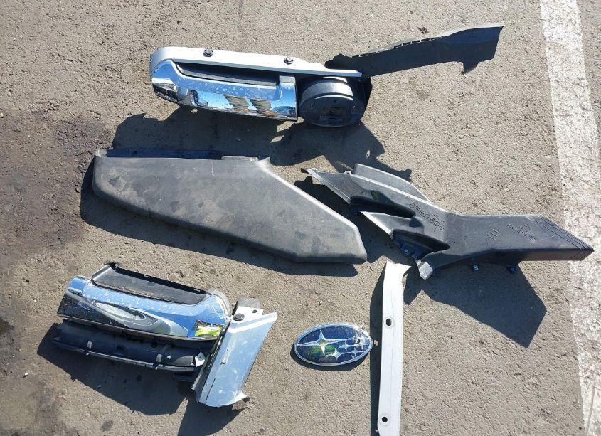 Photo 12 of 2014 Subaru Outback 2.5I LIMITED (VIN 4S4BRBKC3E3261450)