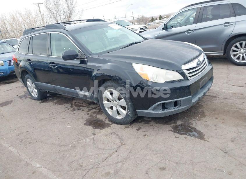 2010 Subaru Outback 2.5I LIMITED (VIN 4S4BRBKC4A3328230) main photo