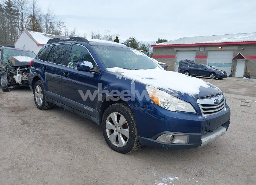 2010 Subaru Outback 2.5I LIMITED (VIN 4S4BRBKC4A3329426) main photo