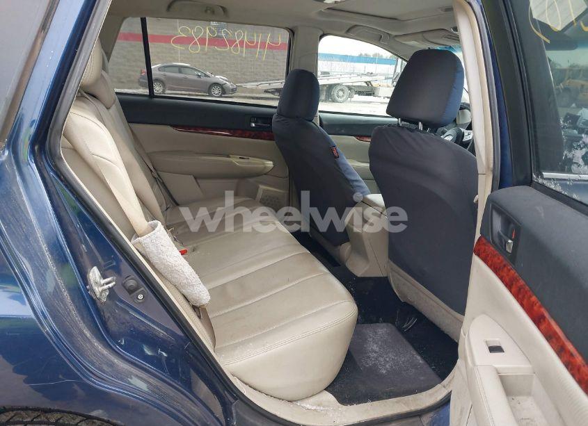 Photo 8 of 2010 Subaru Outback 2.5I LIMITED (VIN 4S4BRBKC4A3329426)