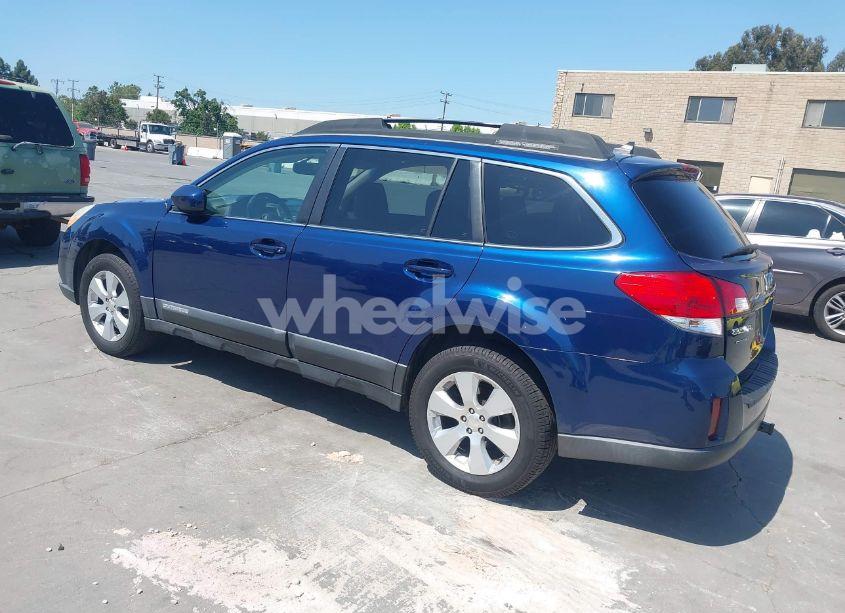 Photo 3 of 2011 Subaru Outback 2.5I LIMITED (VIN 4S4BRBKC4B3395329)