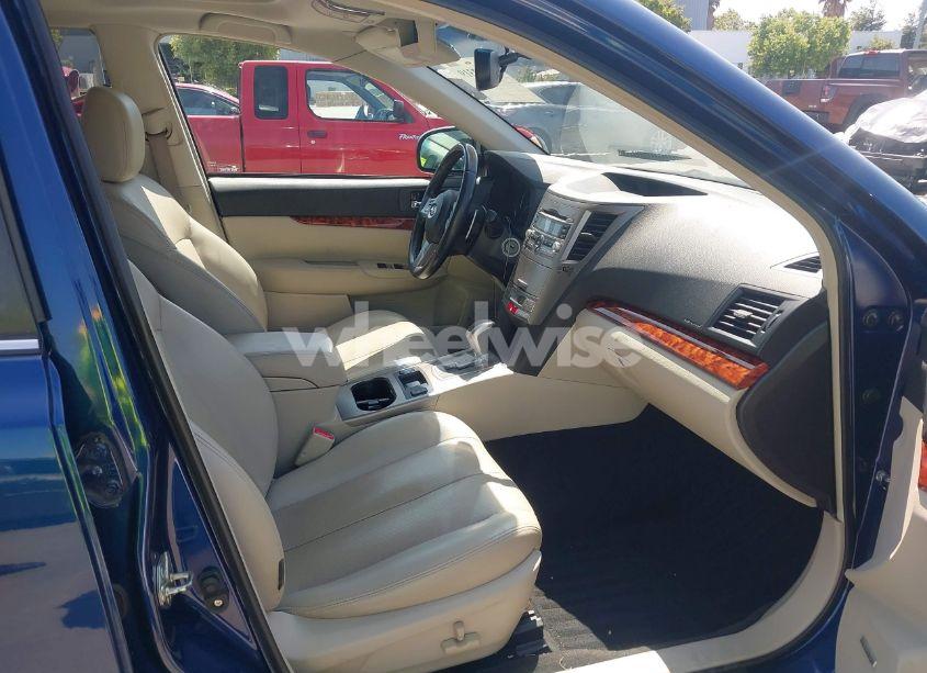 Photo 5 of 2011 Subaru Outback 2.5I LIMITED (VIN 4S4BRBKC4B3395329)