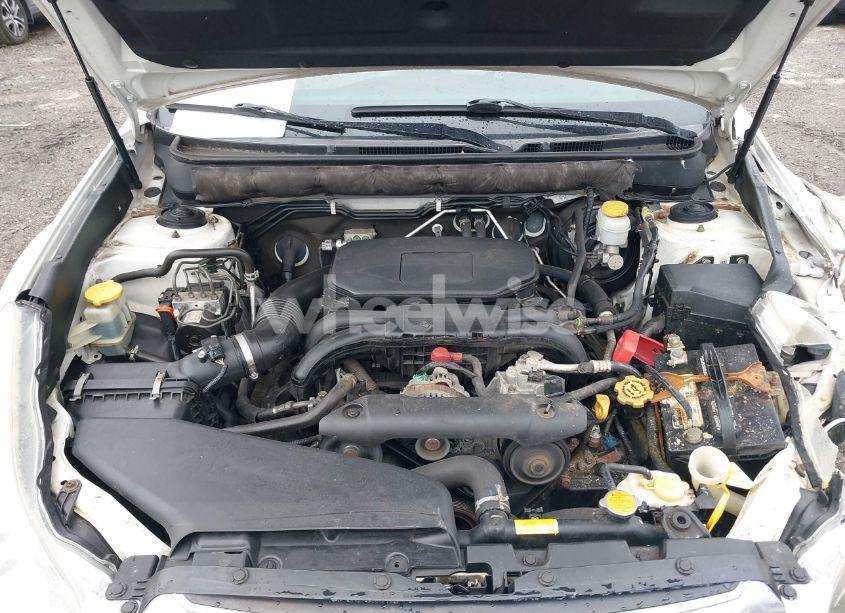 Photo 10 of 2011 Subaru Outback 2.5I LIMITED (VIN 4S4BRBKC4B3444027)