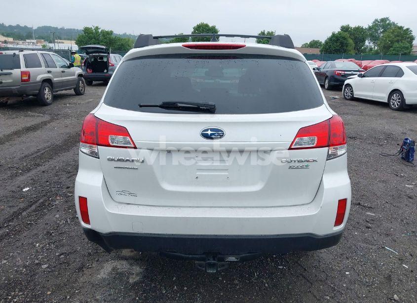Photo 16 of 2011 Subaru Outback 2.5I LIMITED (VIN 4S4BRBKC4B3444027)