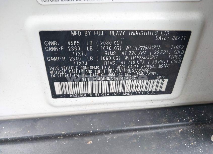 Photo 9 of 2011 Subaru Outback 2.5I LIMITED (VIN 4S4BRBKC4B3444027)