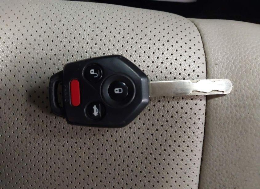 Photo 11 of 2012 Subaru Outback 2.5I LIMITED (VIN 4S4BRBKC4C3250101)