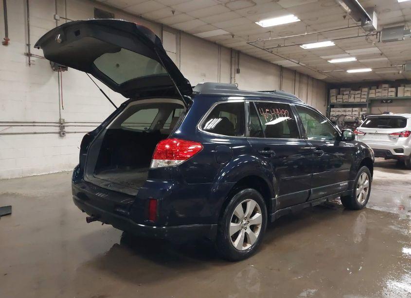 Photo 4 of 2012 Subaru Outback 2.5I LIMITED (VIN 4S4BRBKC4C3250101)