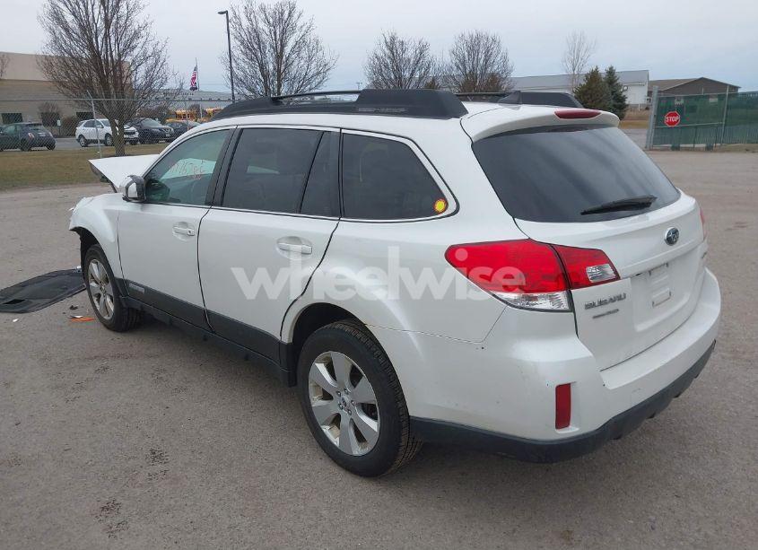 Photo 3 of 2012 Subaru Outback 2.5I LIMITED (VIN 4S4BRBKC4C3256075)