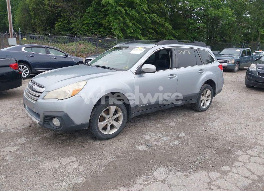 Photo 2 of 2013 Subaru Outback 2.5I LIMITED (VIN 4S4BRBKC4D3276859)