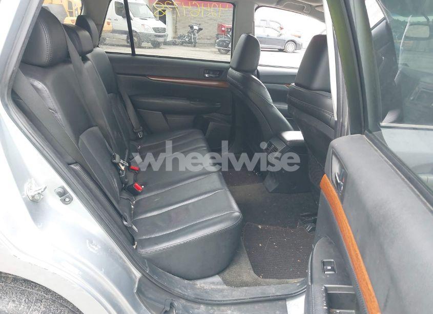 Photo 8 of 2013 Subaru Outback 2.5I LIMITED (VIN 4S4BRBKC4D3276859)