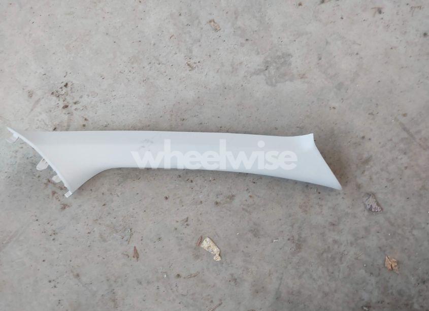 Photo 12 of 2013 Subaru Outback 2.5I LIMITED (VIN 4S4BRBKC4D3321699)