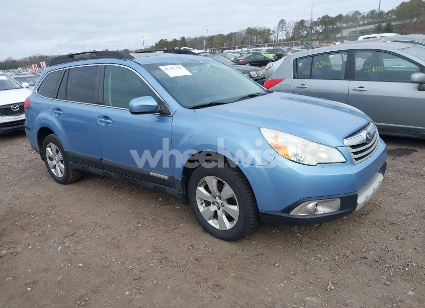 2011 Subaru Outback 2.5I LIMITED (VIN 4S4BRBKC5B3422831) main photo