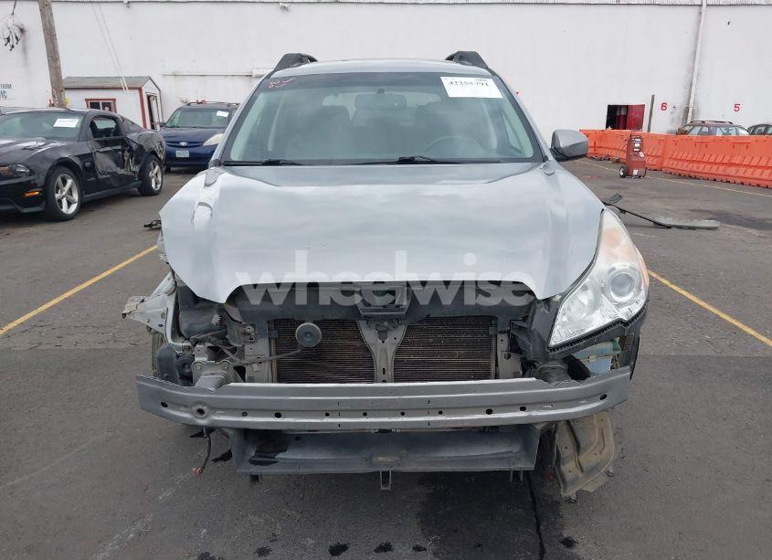 Photo 13 of 2011 Subaru Outback 2.5I LIMITED (VIN 4S4BRBKC5B3440486)