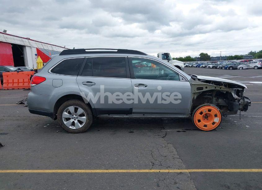 Photo 14 of 2011 Subaru Outback 2.5I LIMITED (VIN 4S4BRBKC5B3440486)
