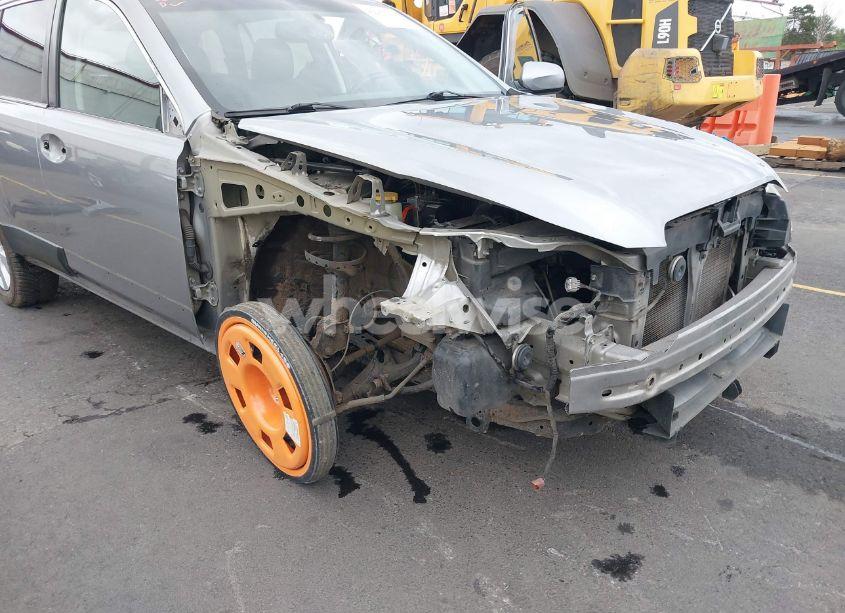 Photo 6 of 2011 Subaru Outback 2.5I LIMITED (VIN 4S4BRBKC5B3440486)