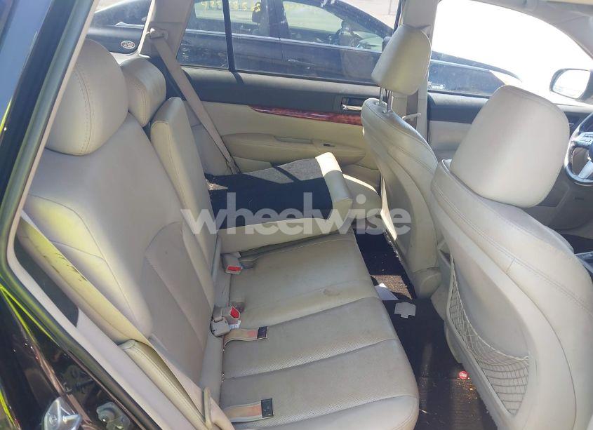 Photo 8 of 2011 Subaru Outback 2.5I LIMITED (VIN 4S4BRBKC5B3440682)