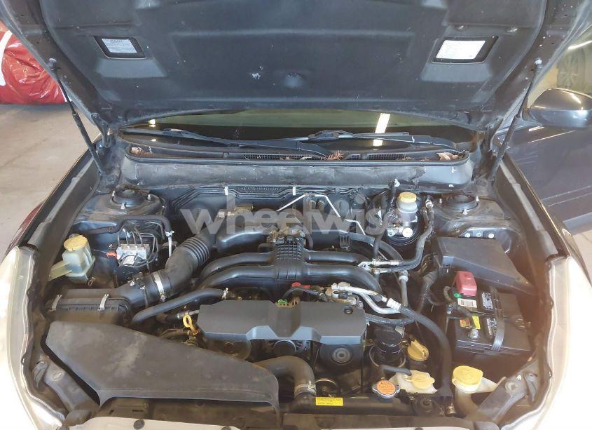 Photo 10 of 2013 Subaru Outback 2.5I LIMITED (VIN 4S4BRBKC5D3270083)