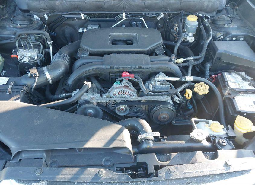 Photo 10 of 2010 Subaru Outback 2.5I LIMITED (VIN 4S4BRBKC6A3358863)