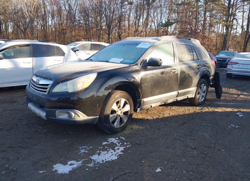Photo 2 of 2010 Subaru Outback 2.5I LIMITED (VIN 4S4BRBKC6A3358863)