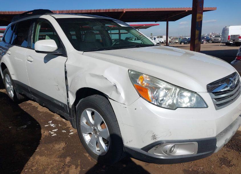 Photo 6 of 2010 Subaru Outback 2.5I LIMITED (VIN 4S4BRBKC6A3368518)