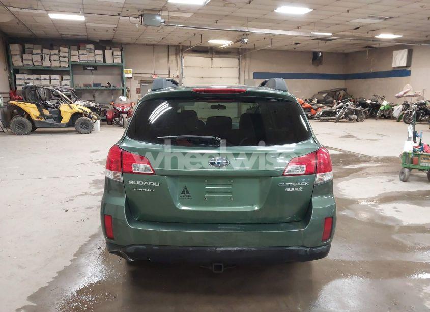 Photo 17 of 2010 Subaru Outback 2.5I LIMITED (VIN 4S4BRBKC6A3372097)